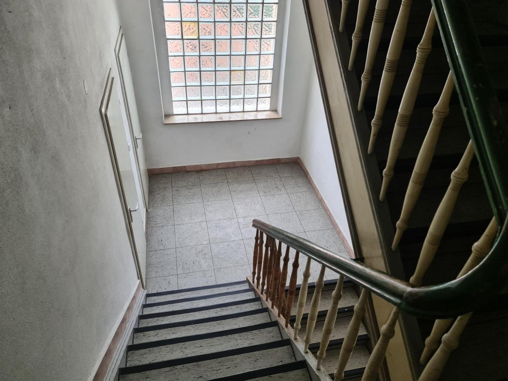 Kleines Zimmer Fuer Bis Zu 6 Personen Essen Dış mekan fotoğraf